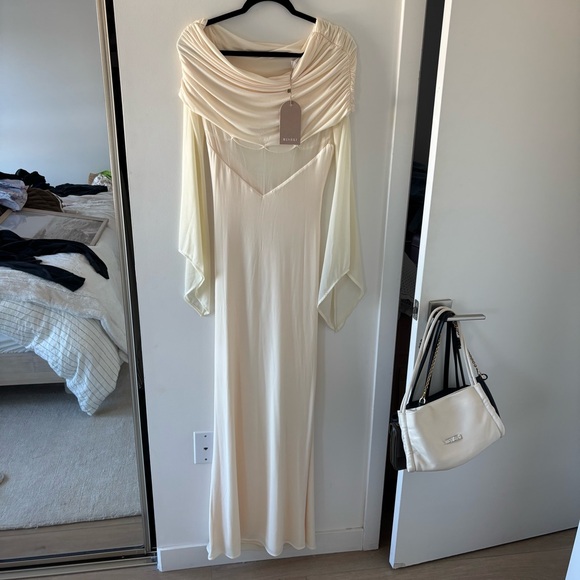 NWT Meshki Kaitlin One Shoulder Slinky And Mesh Maxi Dress - Ivory - Picture 3 of 10